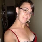Ebru - Plan q à St-Gingolph Profil de Ebru, 27 ans, Plan q à St-Gingolph (Valais)